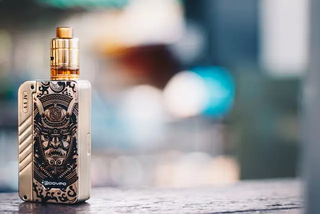 Vapes